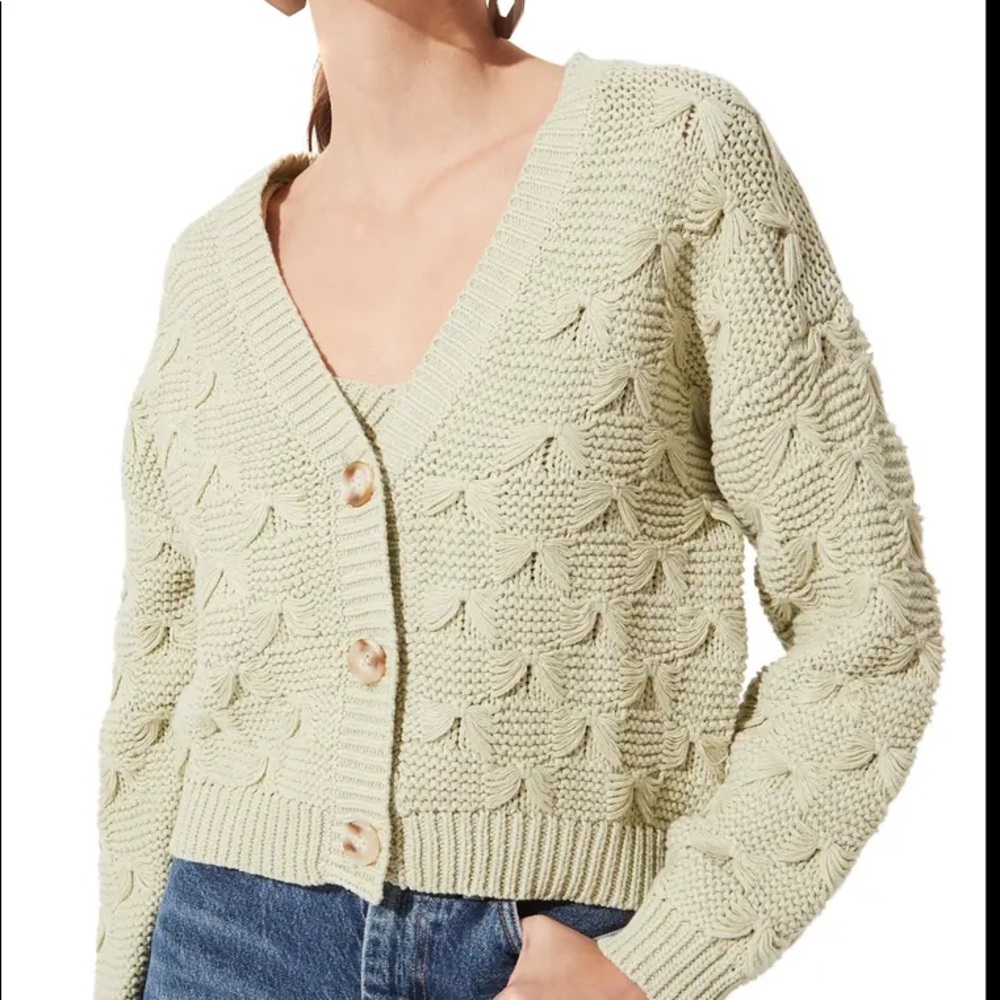 ASTR The Label - Button Front Cardigan SIZE S